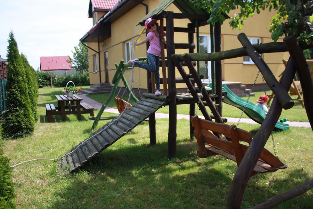 Kwatery Prywatne Wigor Ustronie Morskie Esterno foto