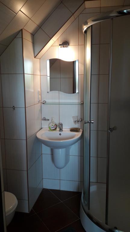 Kwatery Prywatne Wigor Ustronie Morskie Esterno foto