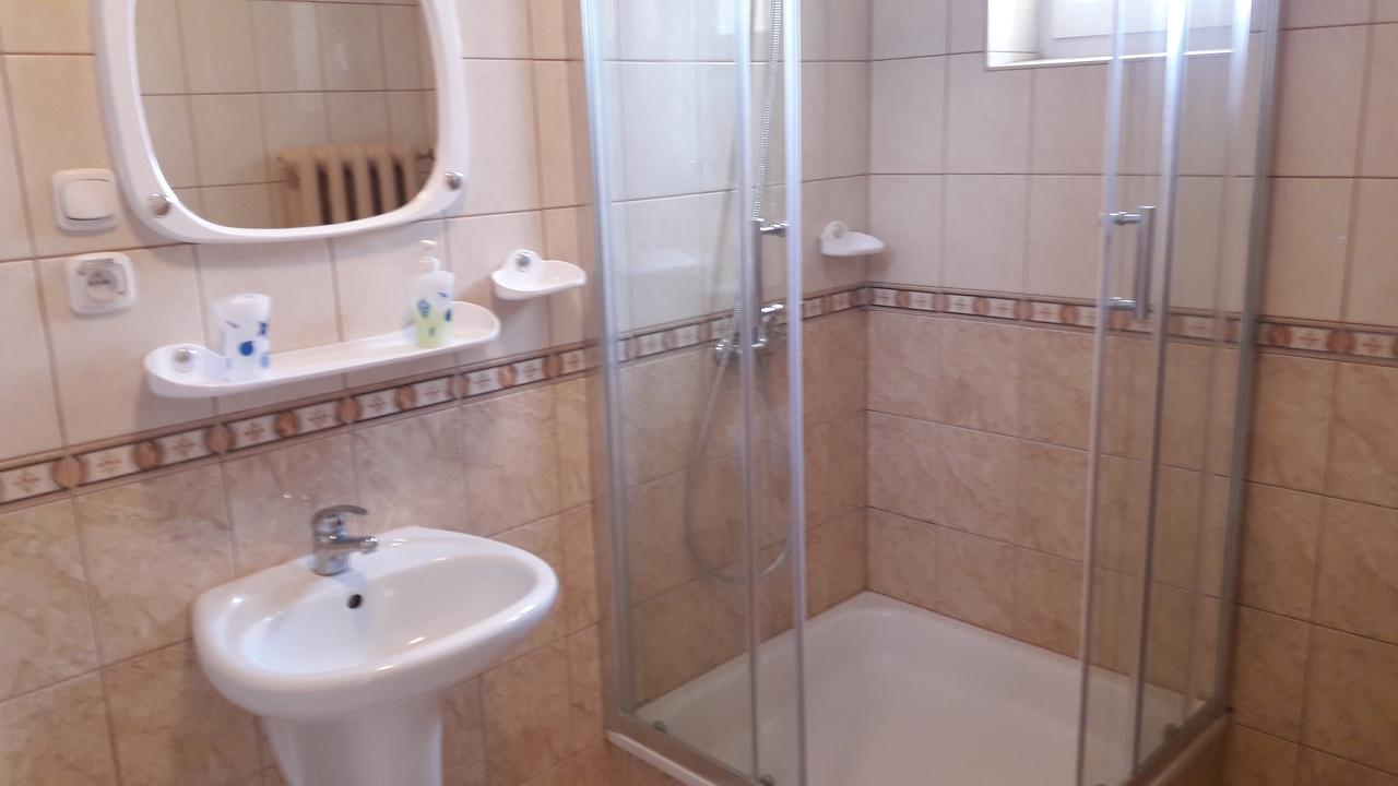 Kwatery Prywatne Wigor Ustronie Morskie Esterno foto